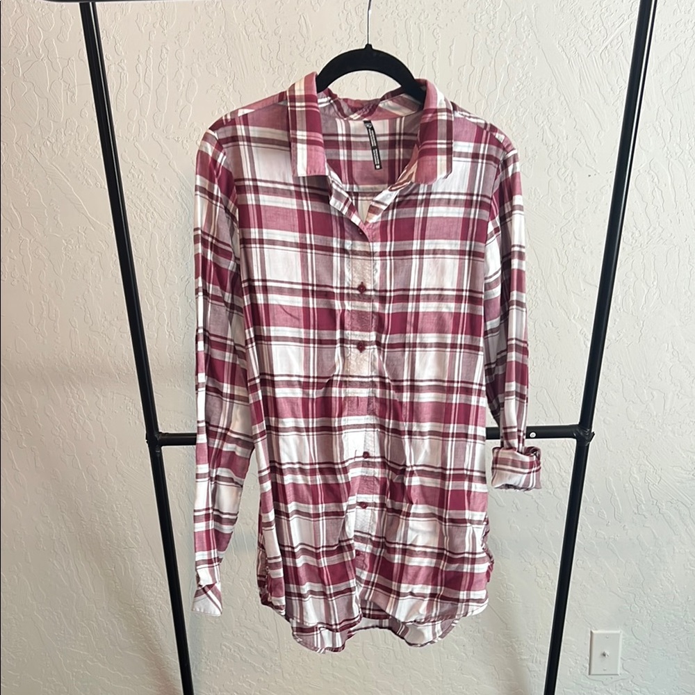 Kuhl Women's Plaid Button Down Shirt - Red and White
